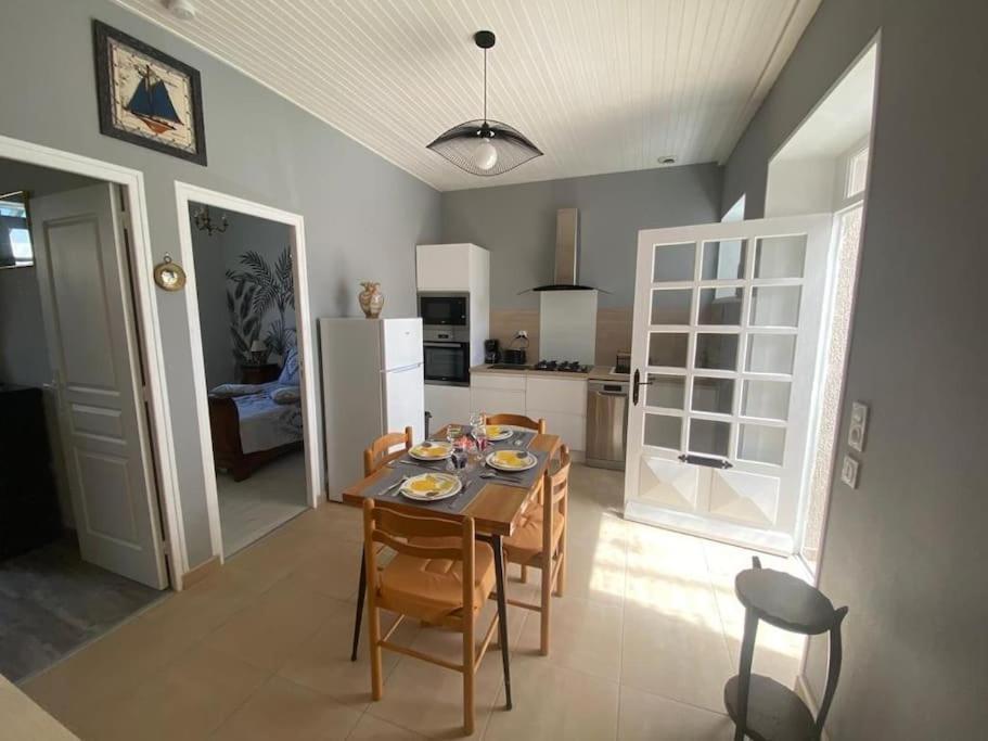Charmant Logement Avec 2 Veranda Le Vivier-sur-Mer Eksteriør billede